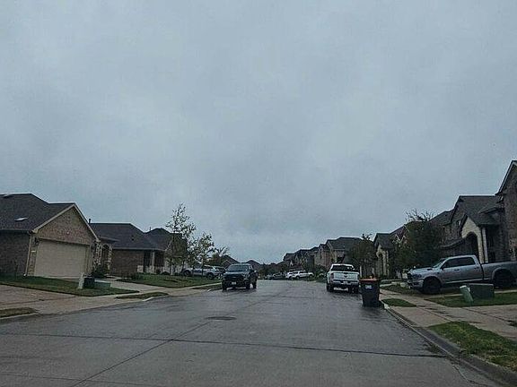 4th image of 605 Florence Way