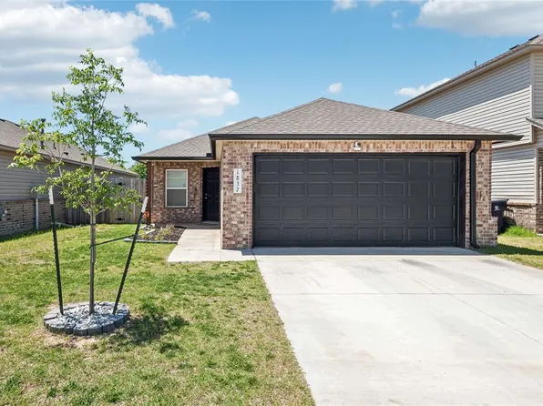 1837 Easton Ln, Oklahoma City, OK 73127