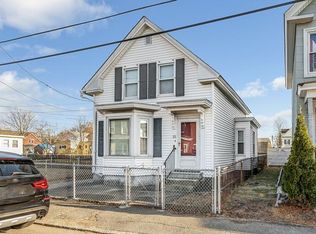 25 Fay St, Lowell, MA 01852