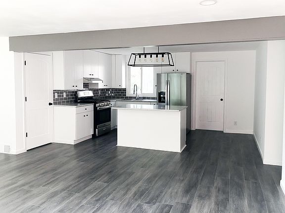 4th image of 818 Karendale Ave