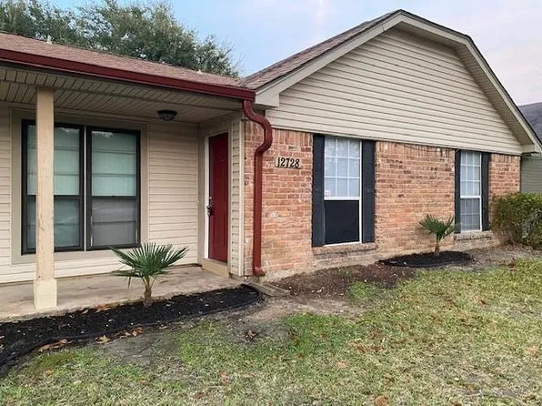 12728 Shannon Hills Dr, Houston, TX 77099