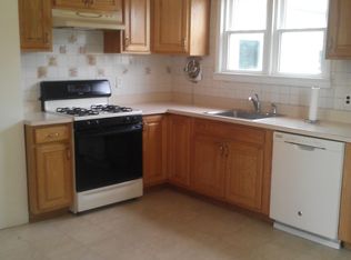 26 Caldwell Ave APT 3, Summit, NJ 07901