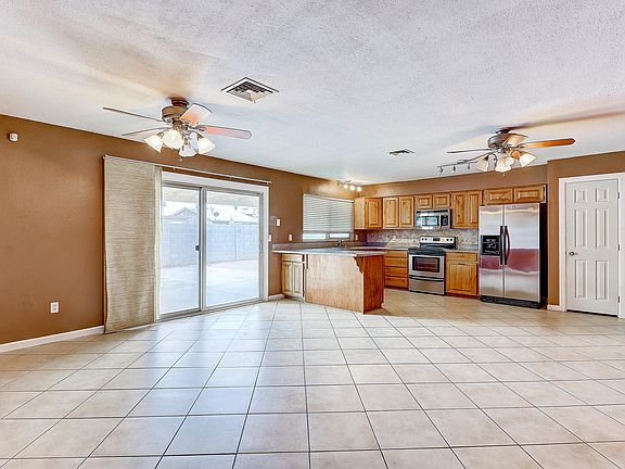 5th image of 4013 S Filer Dr