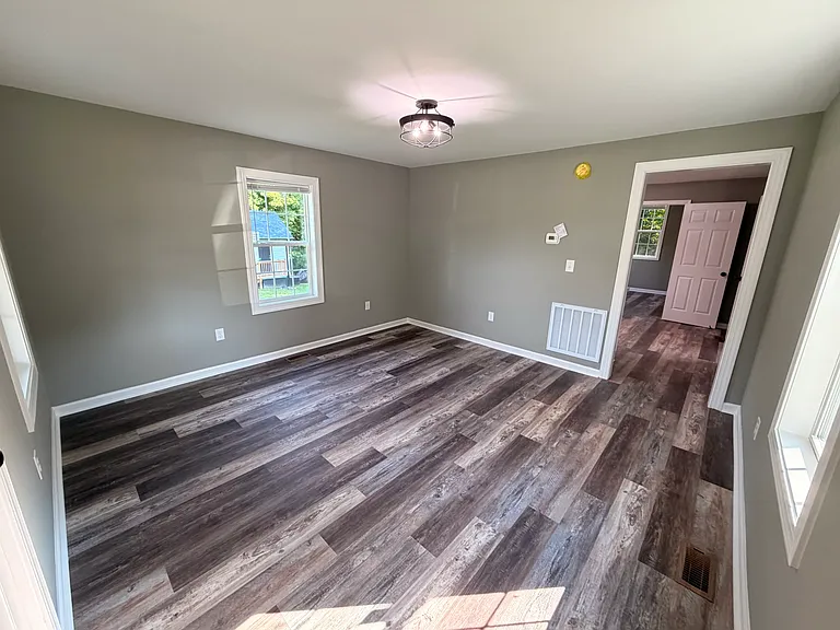212 Murphy Ln — Photo 6