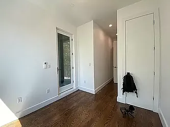 Rented by Reside New York