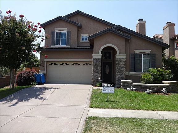 2nd image of 1665 Dorothy Ln