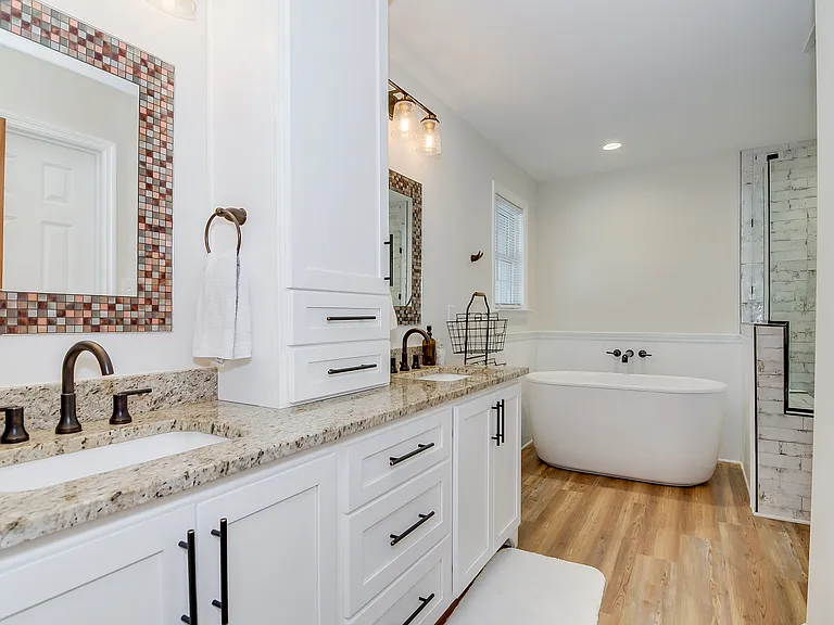 4117 Knollcrest Cir N — Photo 30