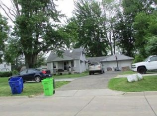 31870 Hayes Rd, Fraser, MI 48026