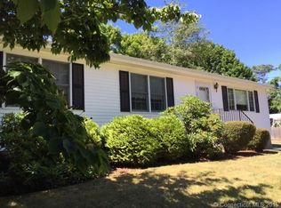 259 Poquonnock Rd, Groton, CT 06340