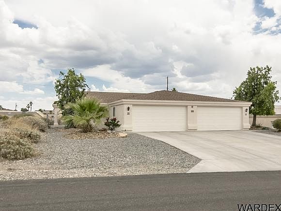 1st image of 3050 Caliente Dr