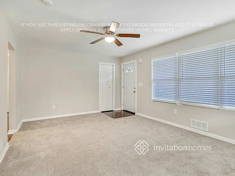 2284 Headland Dr — Photo 3