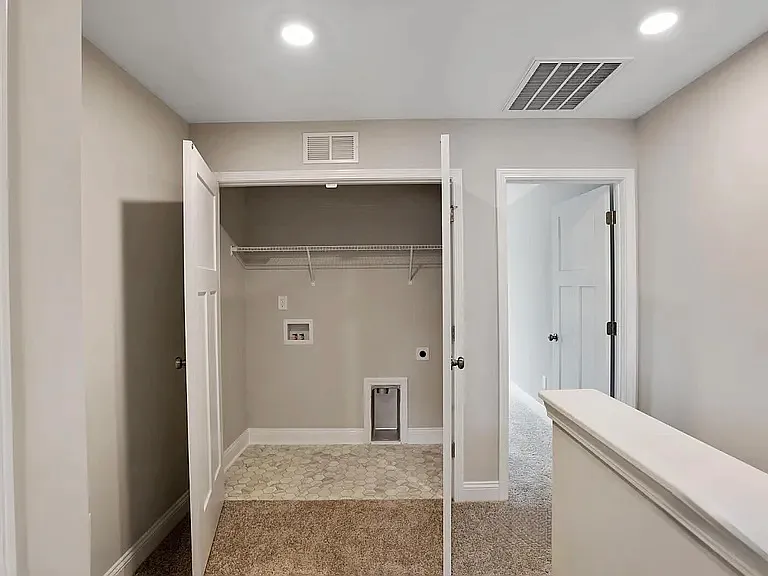 165 Loren Rd — Photo 9