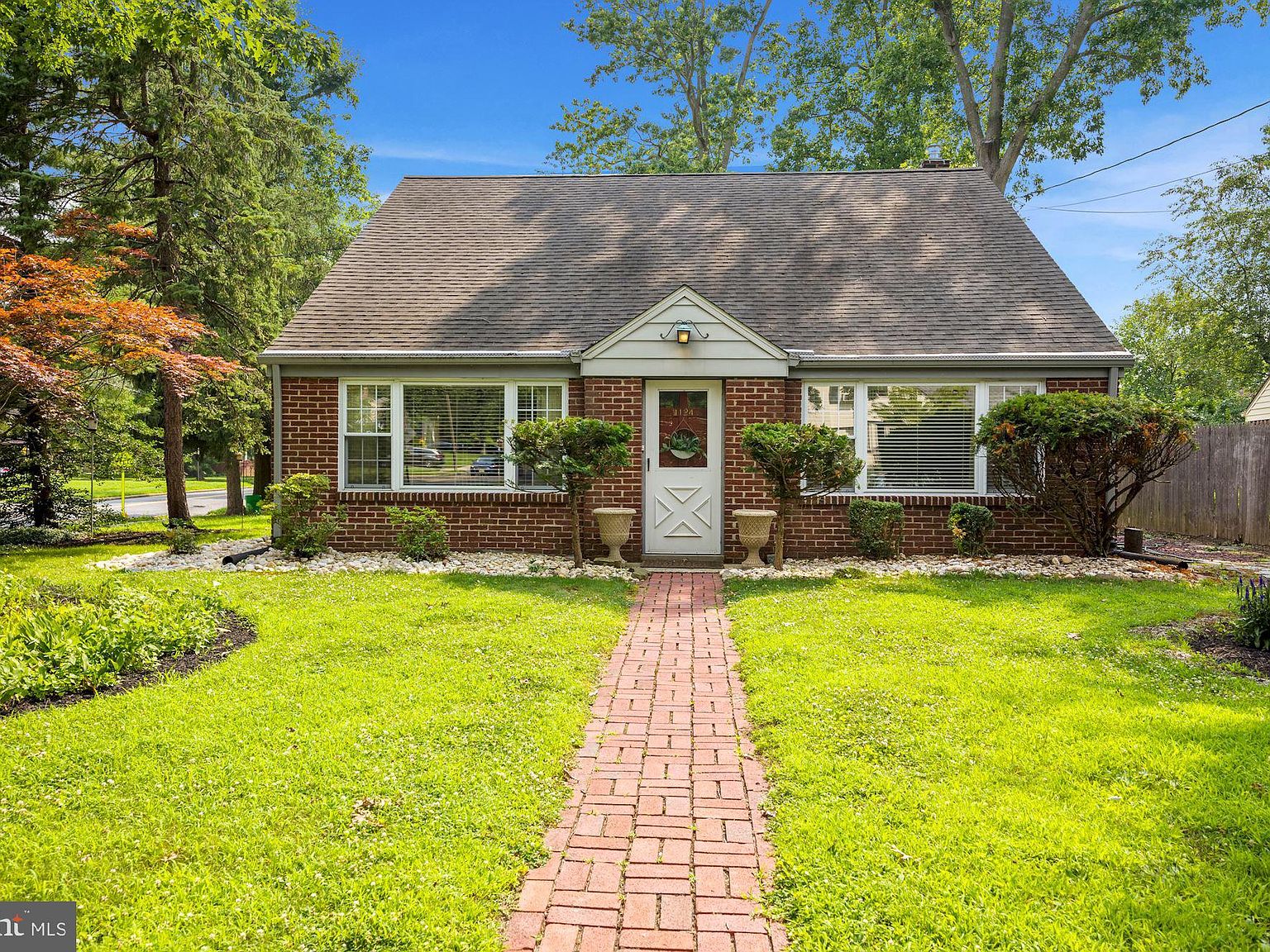 1124 Mercer Dr, Haddonfield, NJ 08033 Zillow