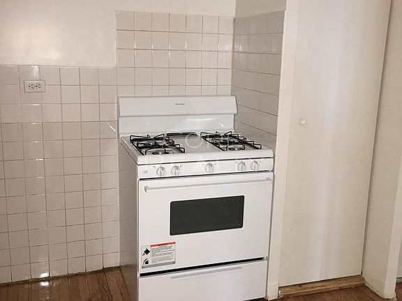 5th image of 1517 W Morse Ave #509