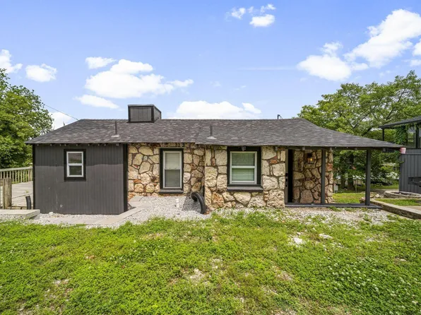 508 Morrow Dr, Eucha, OK 74342