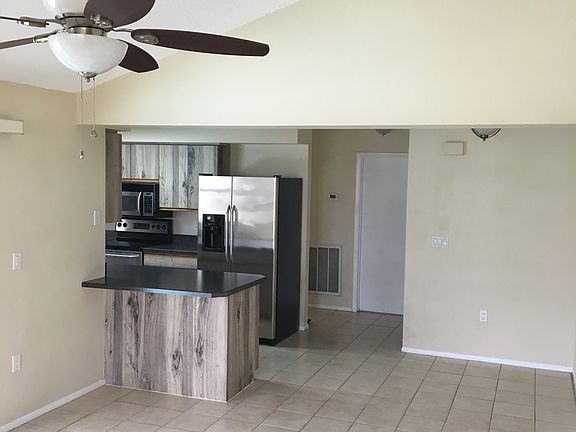 3rd image of 3809 Kingston Blvd