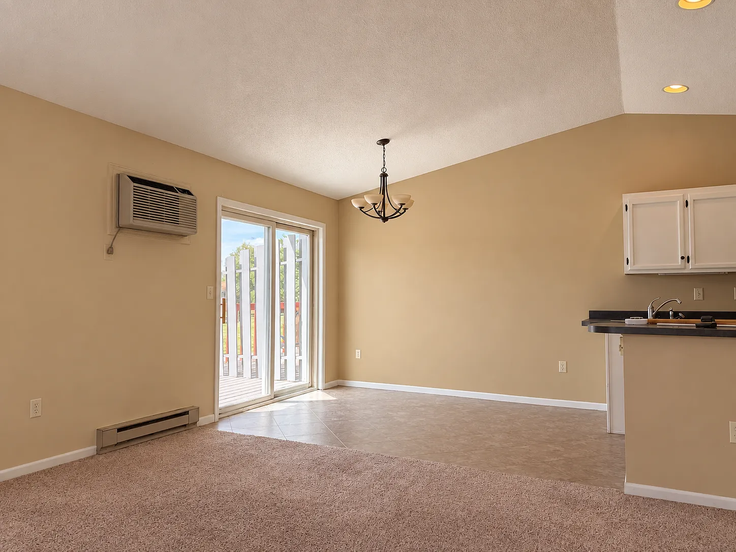 3 bed, 2.0 bath, $1,795 — Photo 4