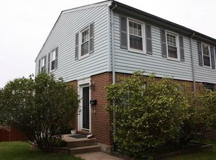 13 Burnsway Ct, Nottingham, MD 21236