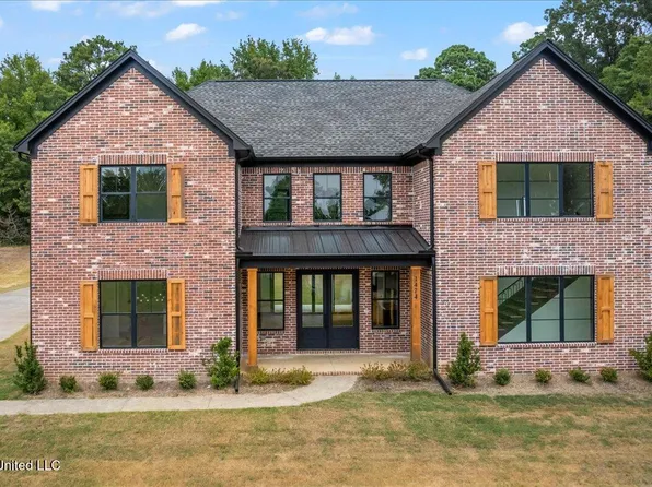 1474 Tributary Dr, Hernando, MS 38632