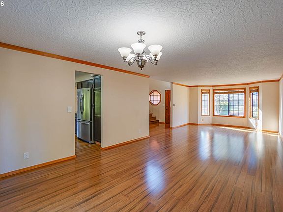 5th image of 9201 NE 32nd Ave