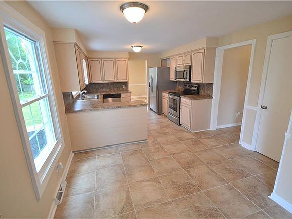 5th image of 6737 Katahdin Dr