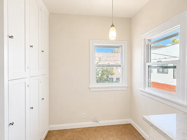 832 N Edinburgh Ave #8 — Photo 9