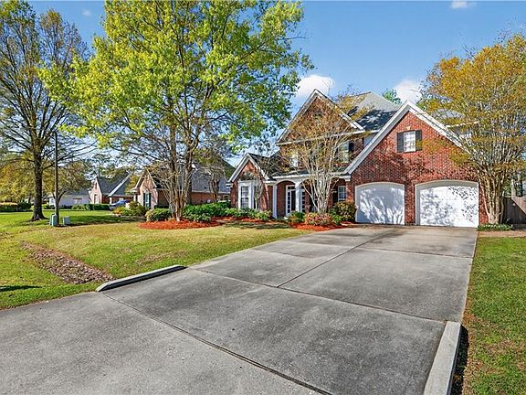 2nd image of 139 Cherry Creek Dr