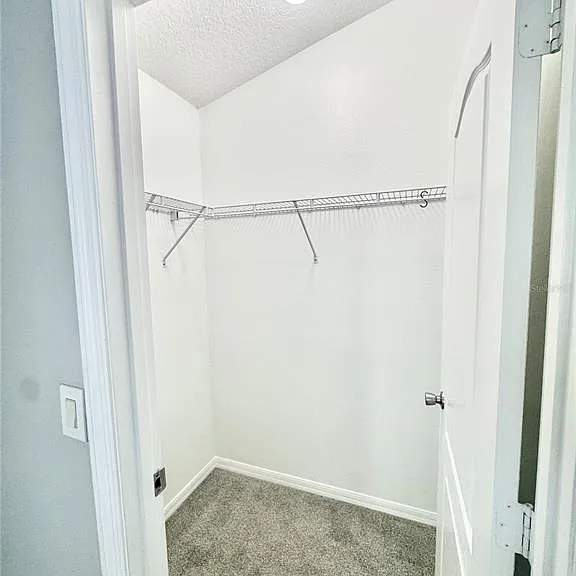 420 Marathon Ln — Photo 35