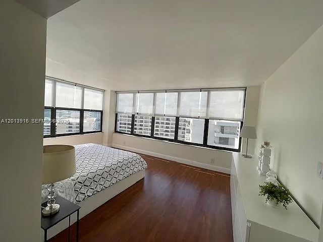 2500 Parkview Dr #2114 — Photo 11