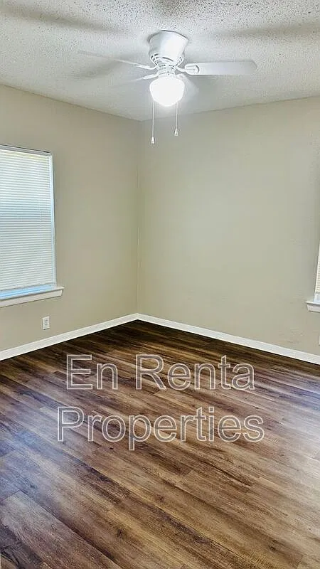 3 bed, 1.0 bath, 1020 sqft, $1,795 — Photo 4