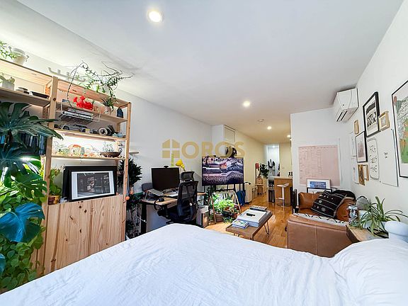 5th image of 178 7th Ave APT C2