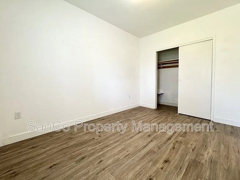 6423 SW Raab Rd — Photo 16