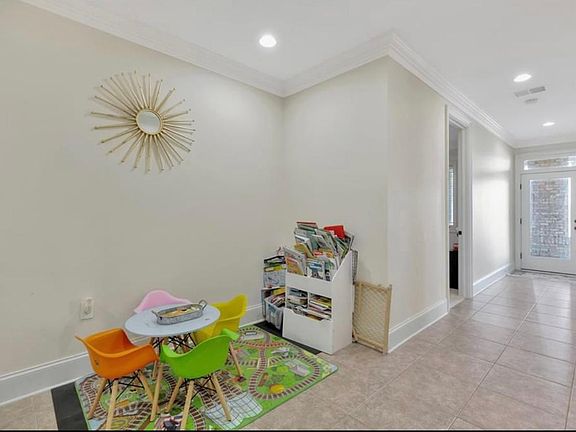 5th image of 134 Regatta Dr #134