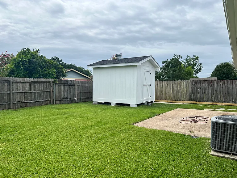 672 Grovewood Dr — Photo 4