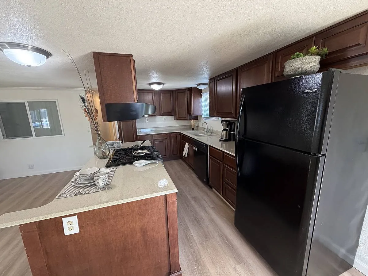 Henderson Homes — Photo 4