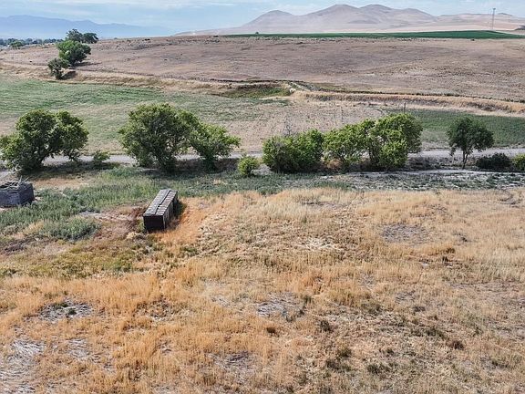 3rd image of 2700 S Highway 36