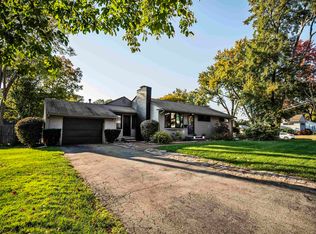 94 Hillhaven Rd, Manchester, NH 03104