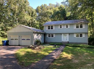 223 Mile Creek Rd, Old Lyme, CT 06371