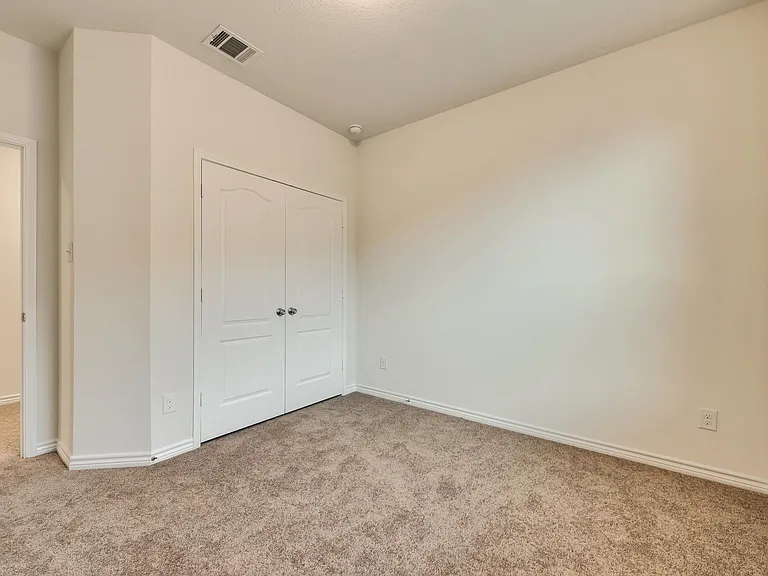 2708 Ryder Ln — Photo 16