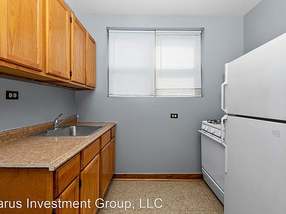 5th image of 6004 S Albany Ave #2