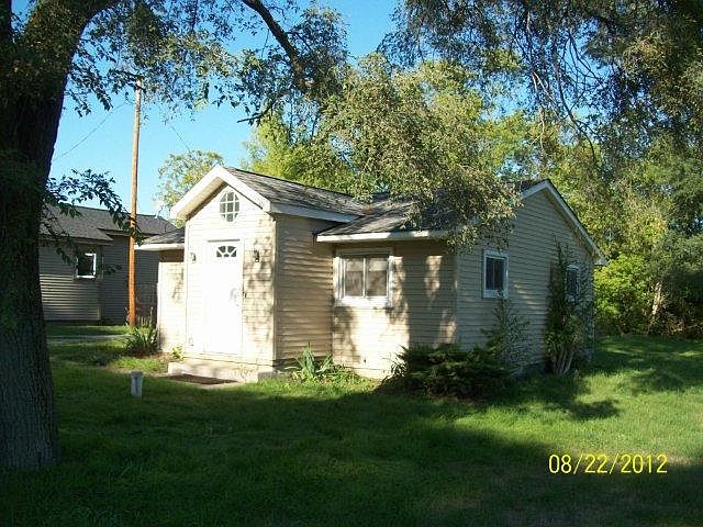 2nd image of 15085 Eddy Lake Rd