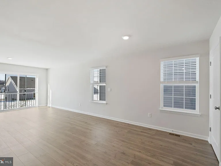 5208 Crooked Ln — Photo 7