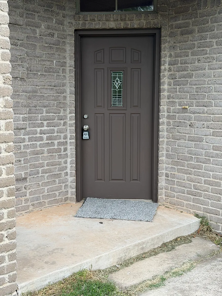 Building Photo - 17701 Gold Dr