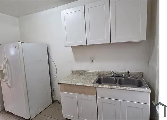 3050 Clairmount St #LOWER — Photo 17