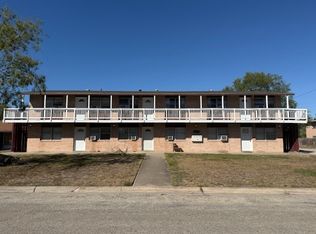 700 W Mesquite Ave #4, Kingsville, TX 78363