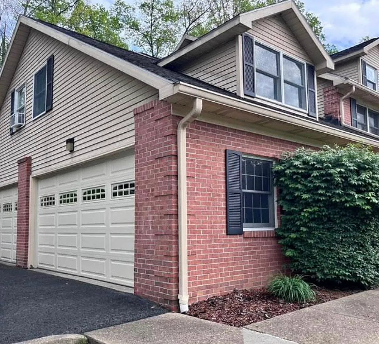 1 bed, 600 sqft, $1,100 — Photo 1