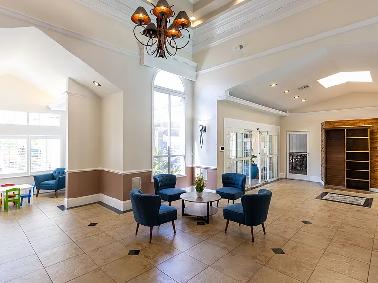 Saratoga Resort Villa Apartments — Photo 5