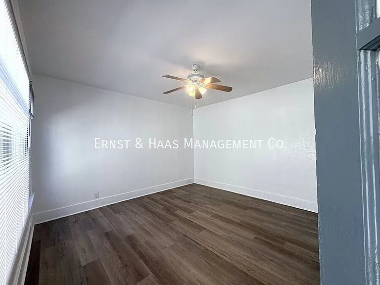 335 N Virginia Ct #D — Photo 3