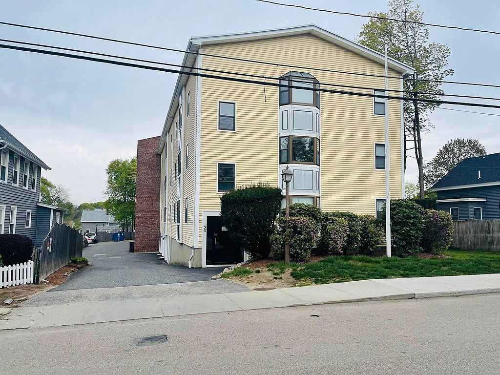 55 Howland St APT 2E, Marlborough, MA 01752 Zillow