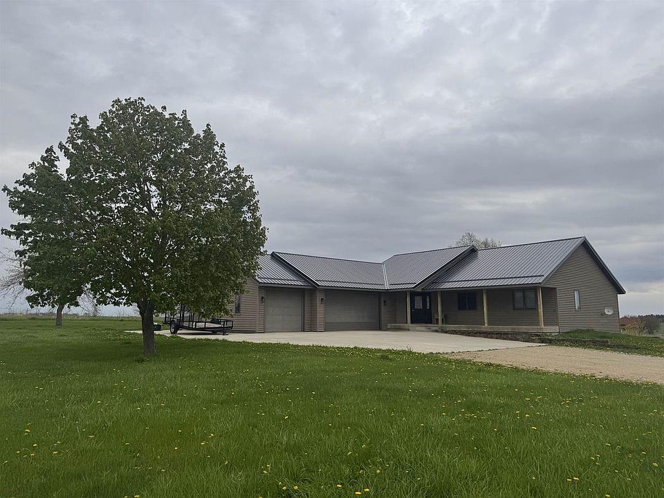1st image of W5493 Center Road